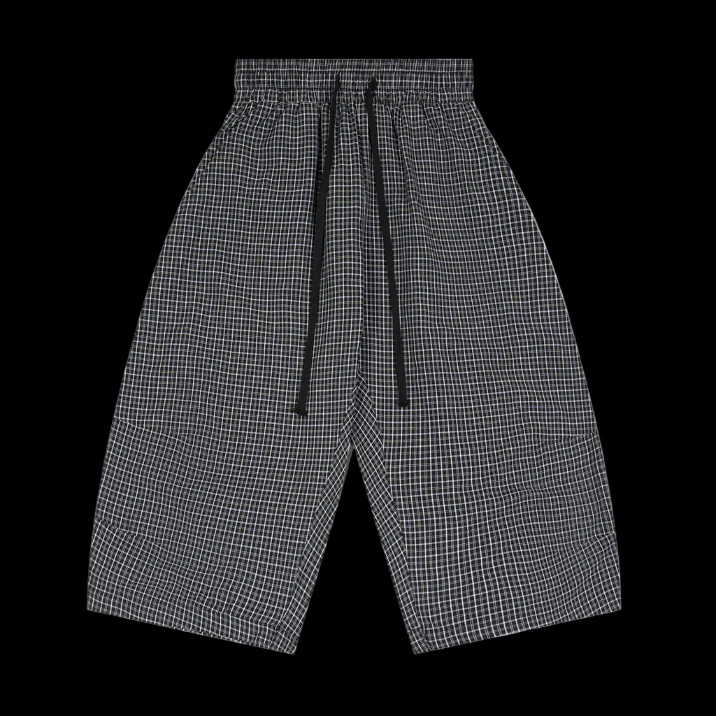 QUIET AFFAIRS CAPRI SHORTS